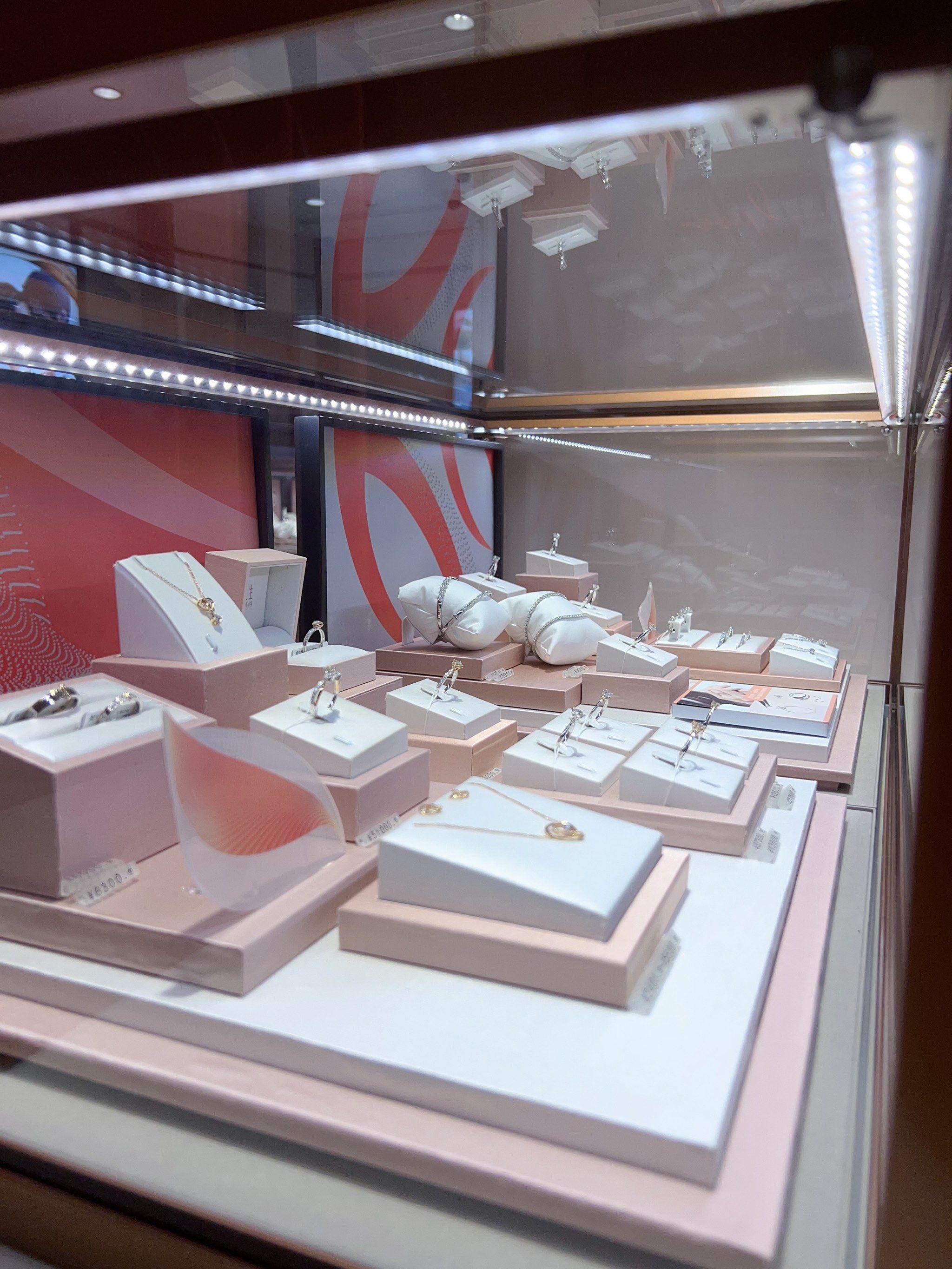 设计+刻字+甜蜜顾问专属服务\\n仪式感十足+情话丝带+精美包装